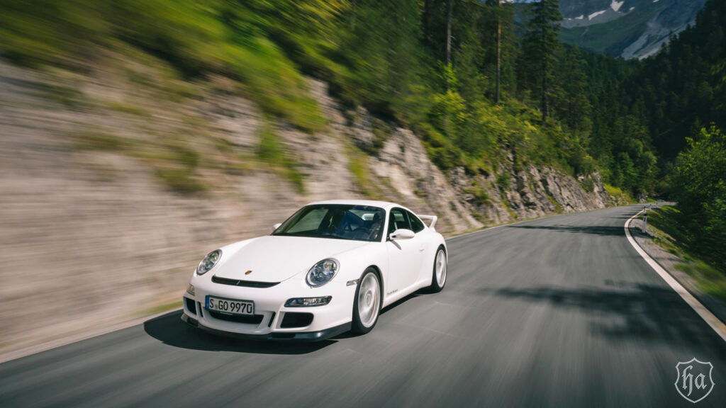 Porsche-911-GT3-997