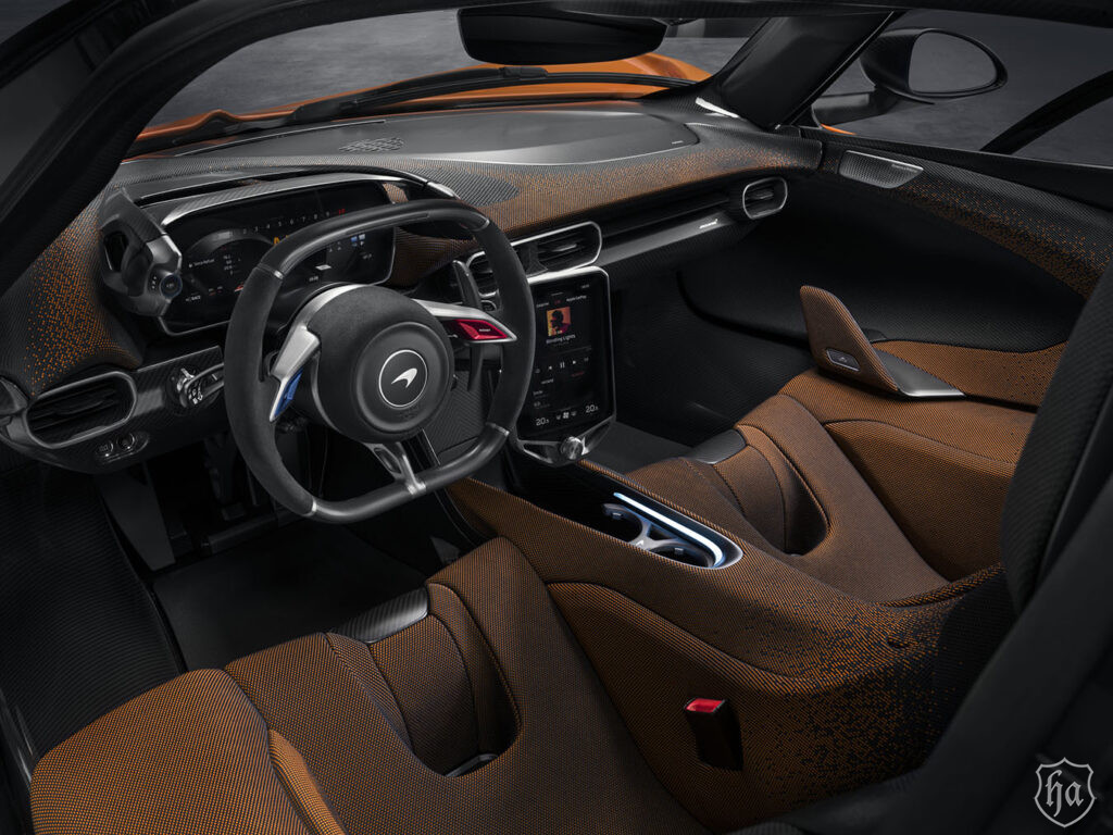 mclaren-w1-interior-dash