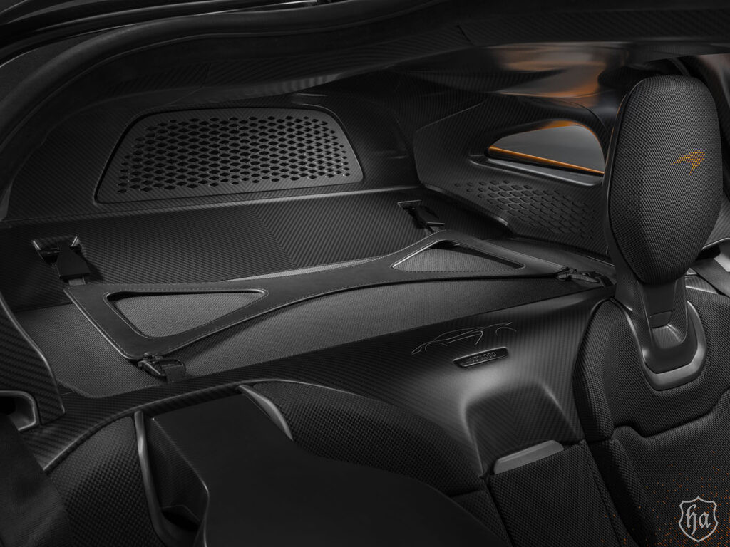 mclaren-w1-interior-luggage-space