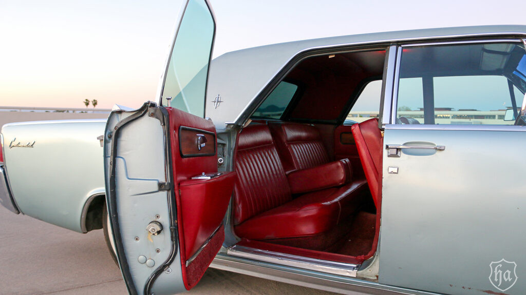 1962-Lincoln-Continental-The-Build-Highline-Autos-backseat