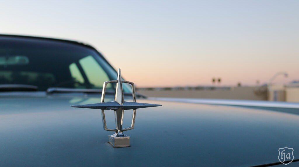1962-Lincoln-Continental-The-Build-Highline-Autos-hood-emblem