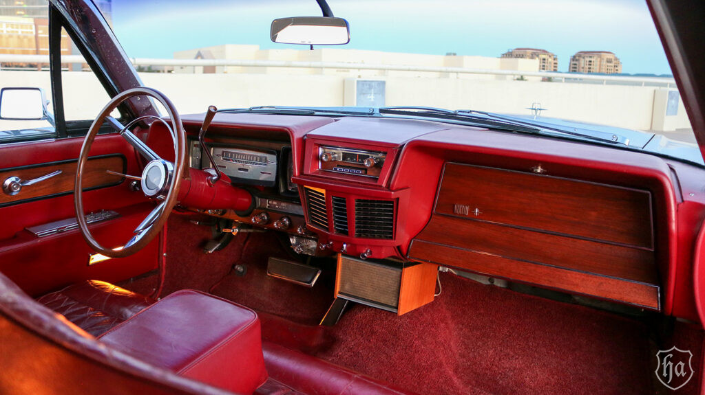1962-Lincoln-Continental-The-Build-Highline-Autos-interior-4