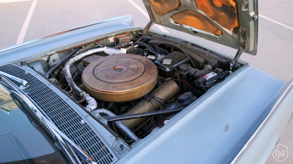 1962-Lincoln-Continental-The-Build-Highline-Autos-motor-2