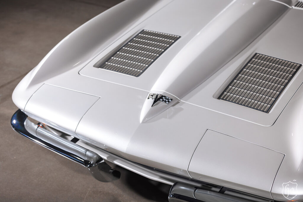 Jeff-Hayes-Customs-1963-Corvette-06