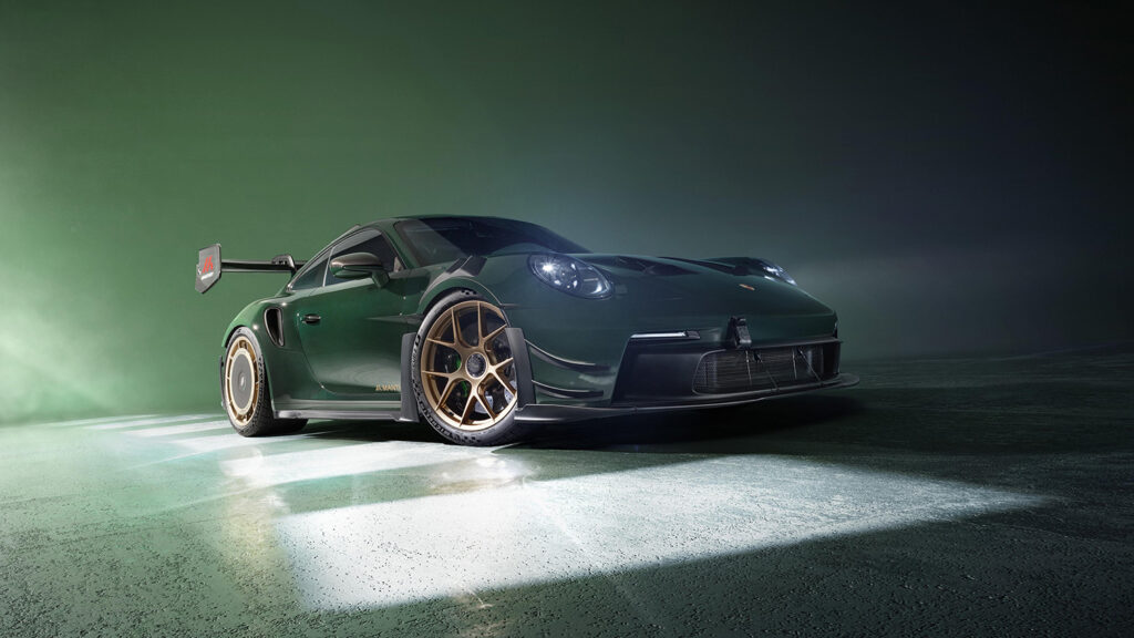 Manthey-Kit-for-Porsche-911-GT3-RS-1