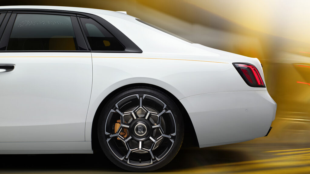 Rolls-Royce-Black-Badge-Ghost-Series-II-12