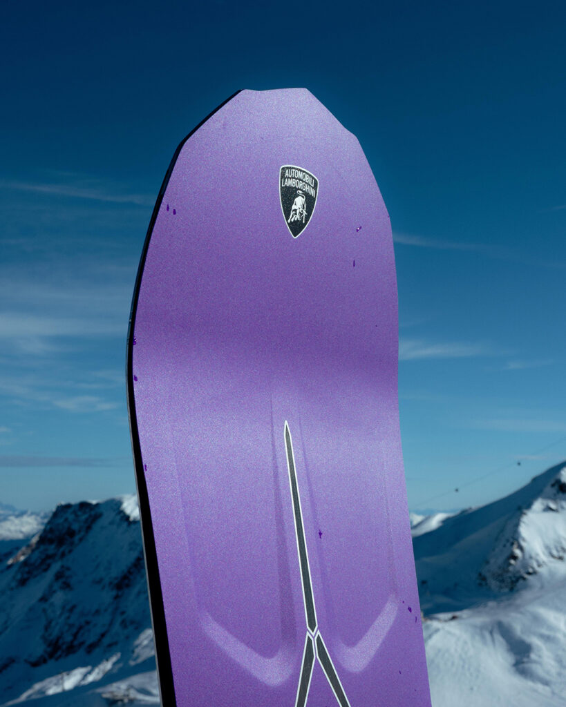 Lamborghini-snowboard