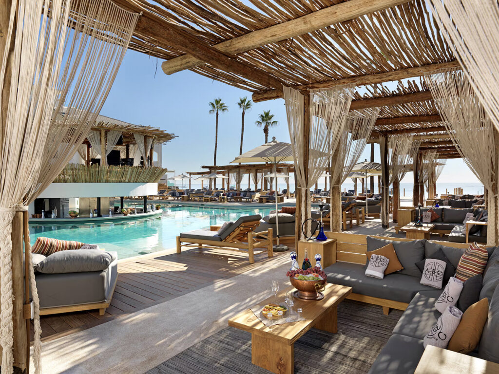 ME-Cabo-Hotel-&-Resort-1