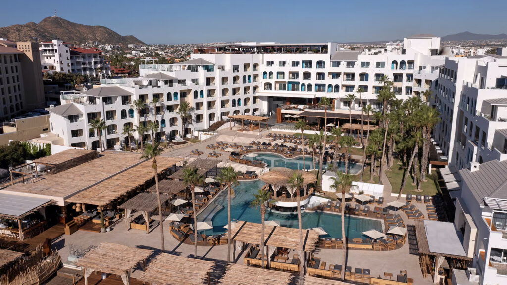 ME-Cabo-Hotel-&-Resort-4