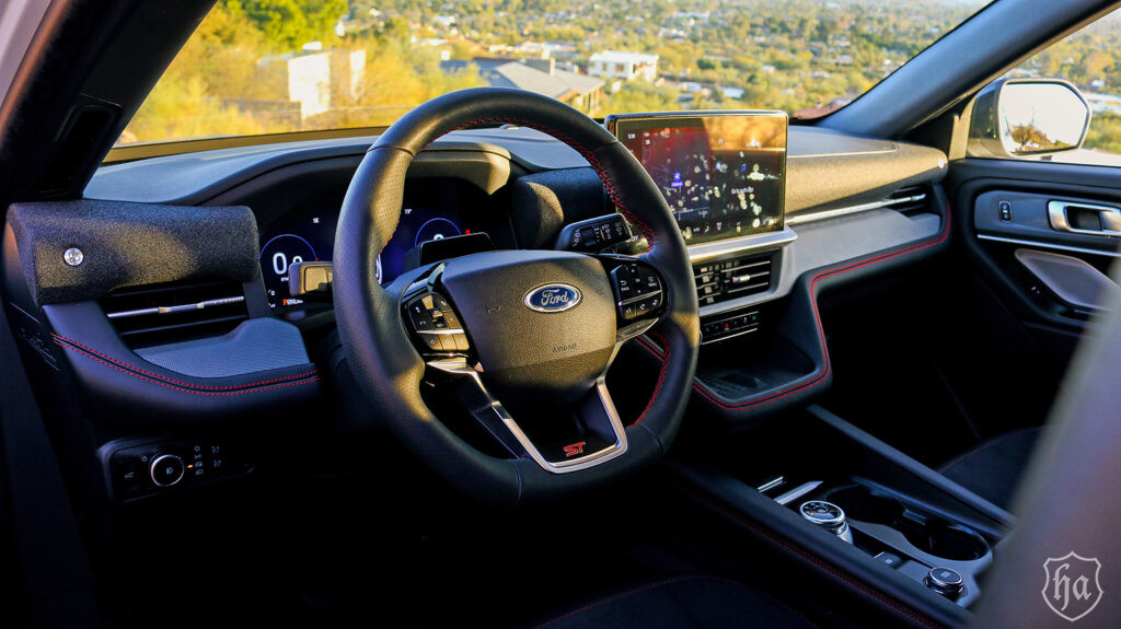2025-Ford-Explorer-ST-7