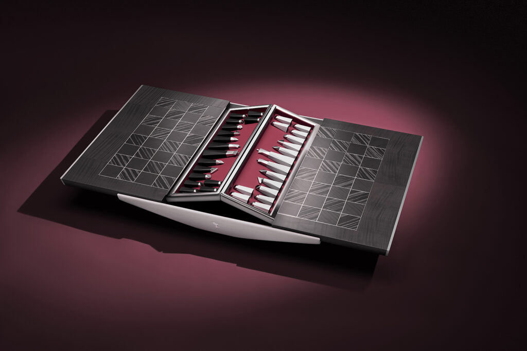 Rolls-Royce-Chess-Set_1