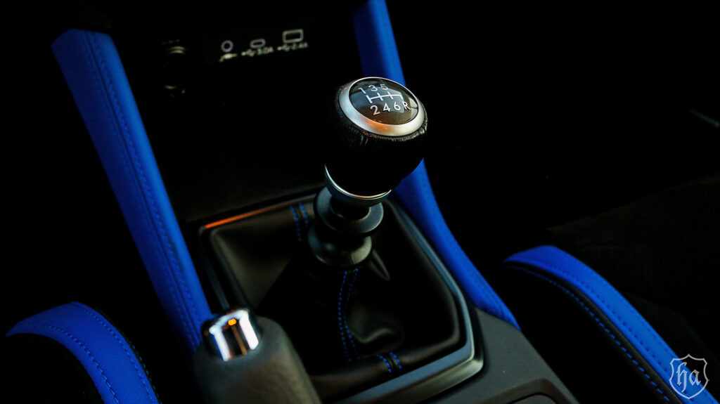 2025-Subaru-WRX-tS_5