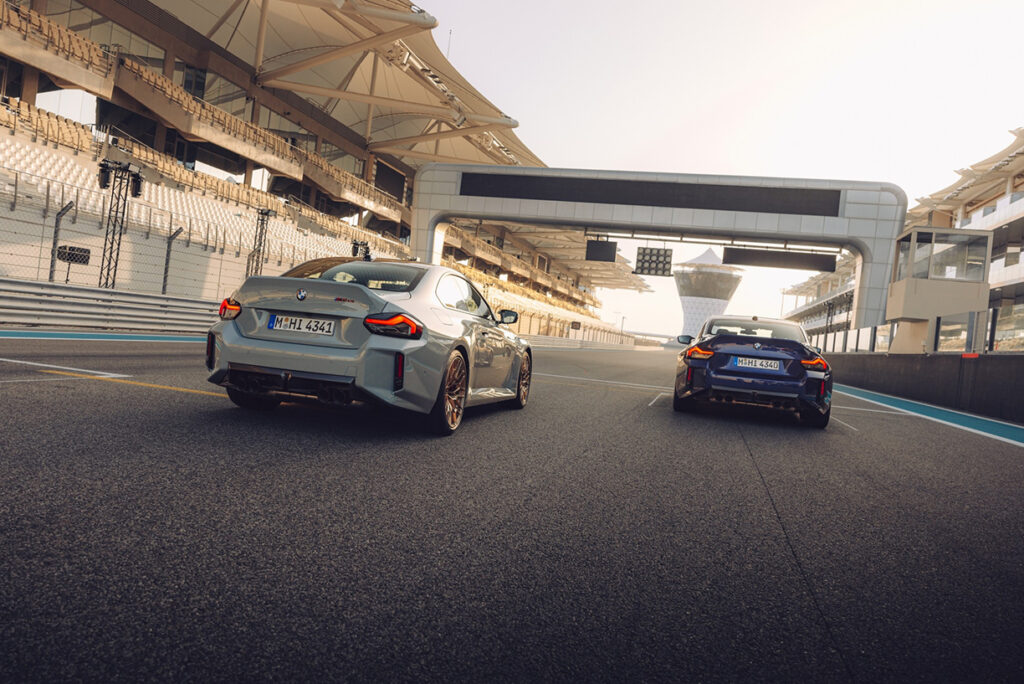 2026-BMW-M2-CS_10