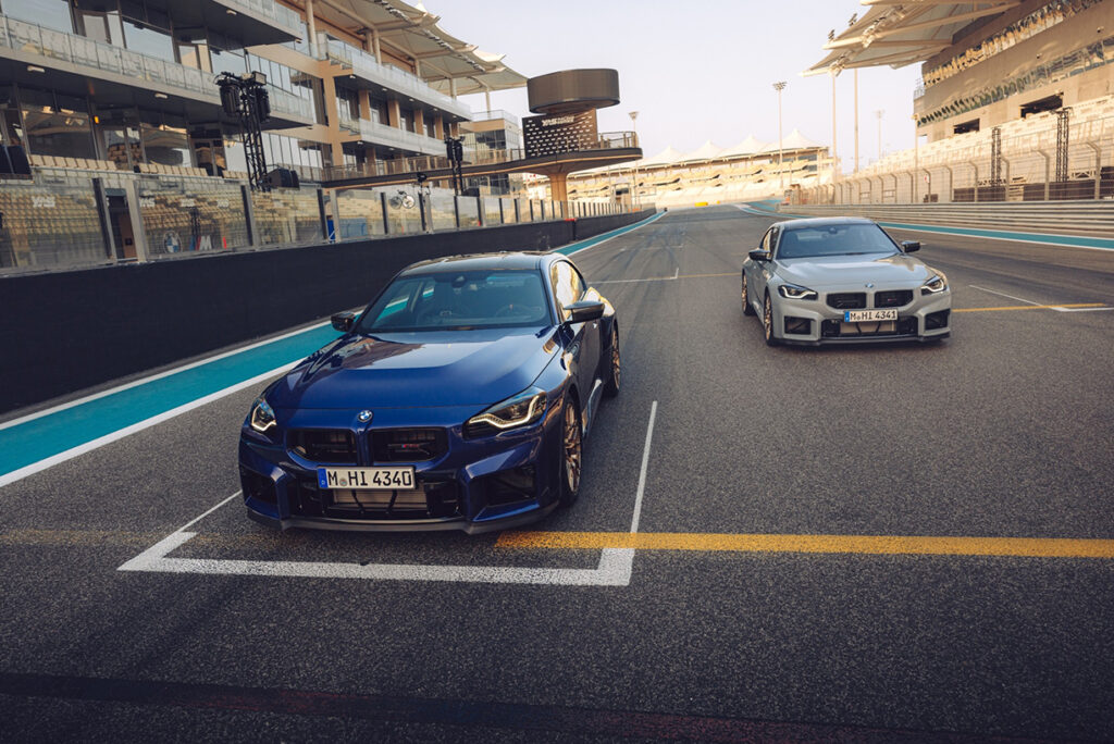 2026-BMW-M2-CS_11