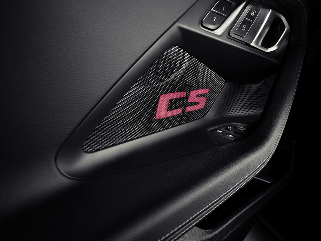 2026-BMW-M2-CS_20
