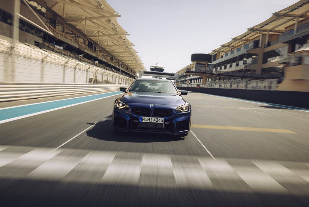 2026-BMW-M2-CS_3
