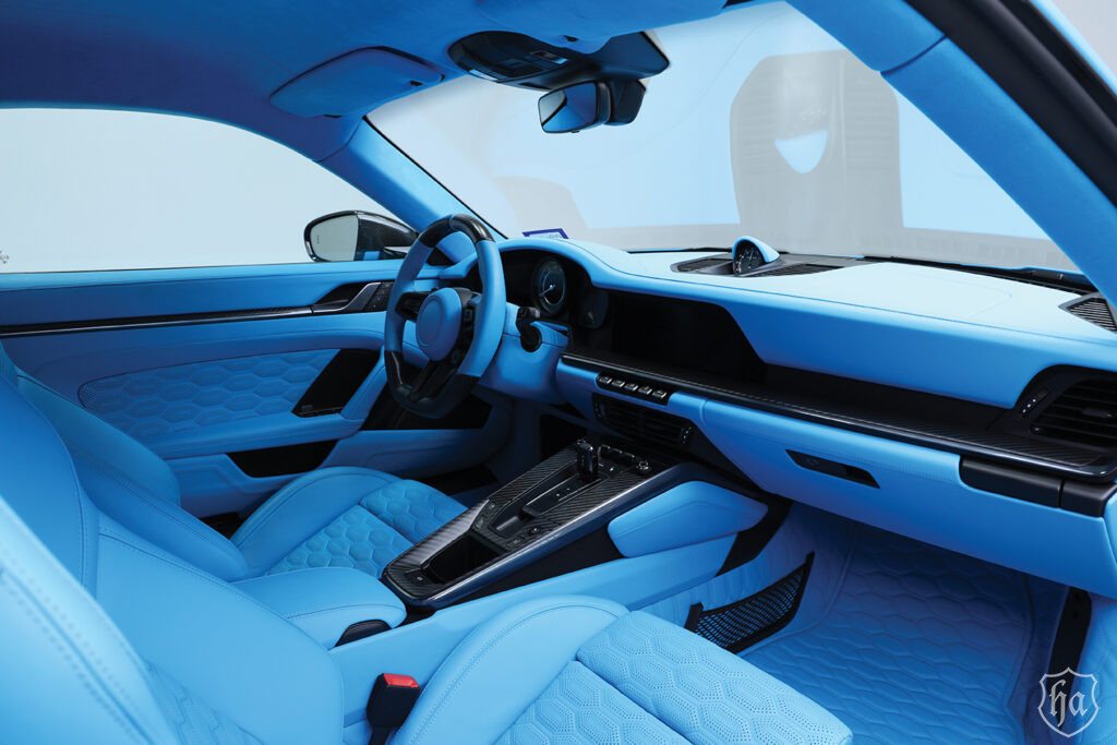 2023-BRABUS-900-ROCKET-R_6