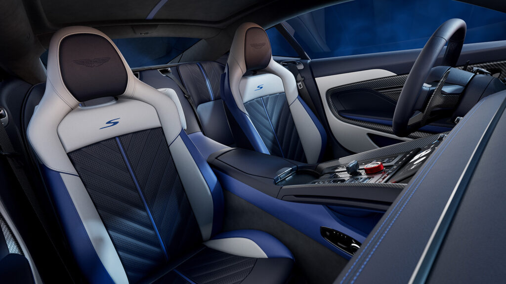 Aston-Martin-DB12-S_19