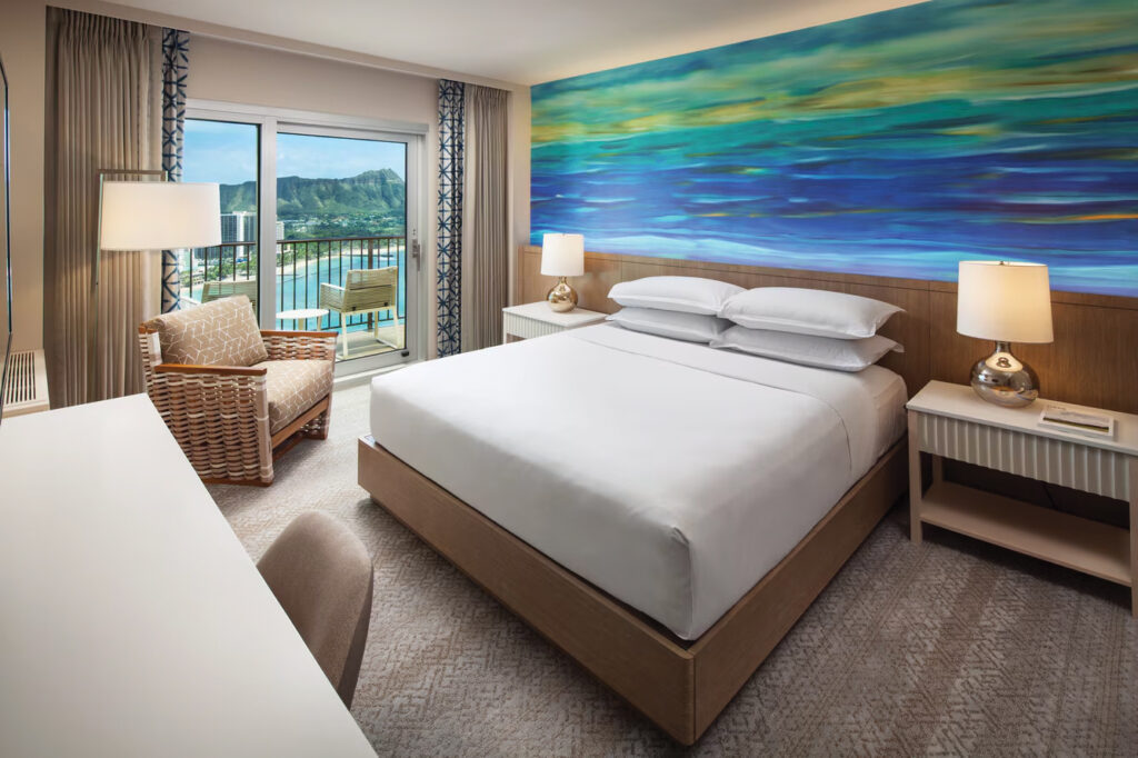 Sheraton-Waikiki-Beach-Resort-king-guestroom