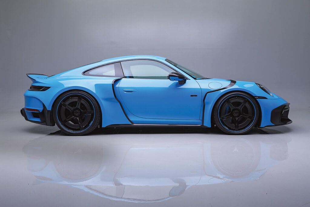 2023-Brabus-900-Rocket-R