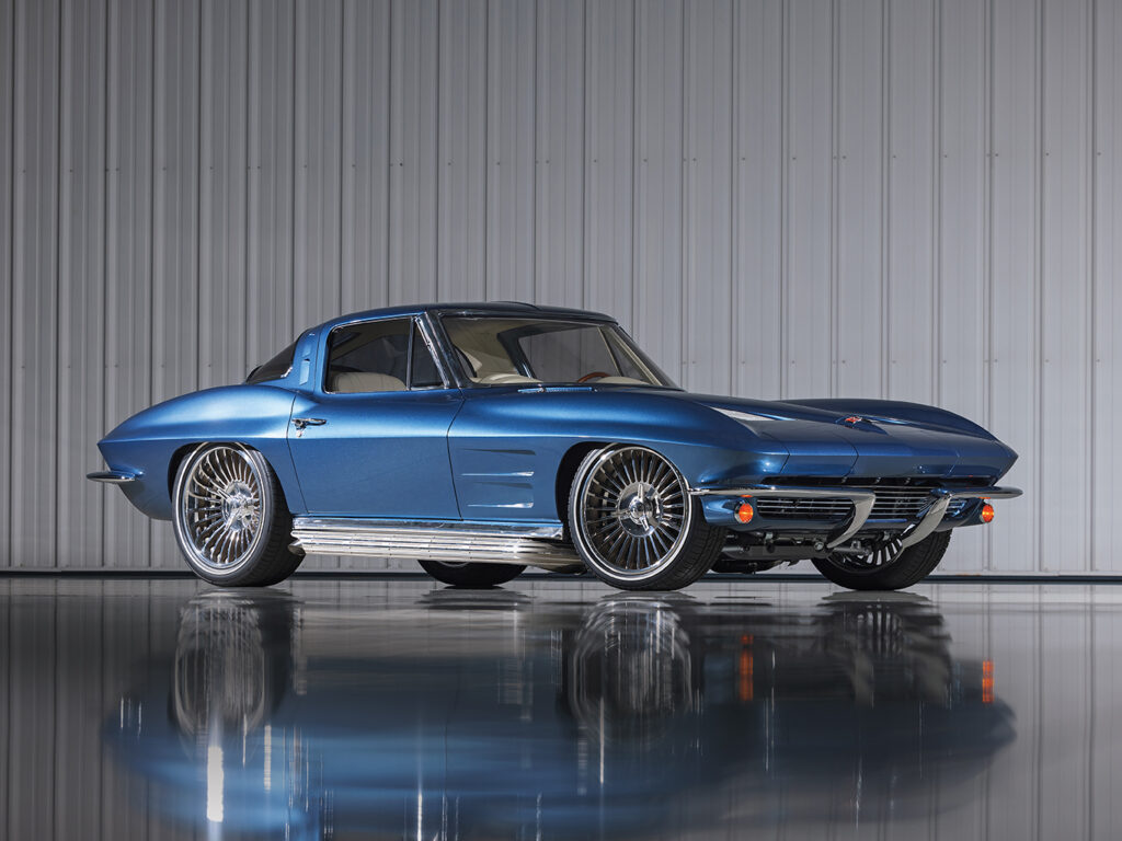Custom-1963-Chevrolet-Corvette-Split-Window-Coupe-by-Jeff-Hayes-Customs