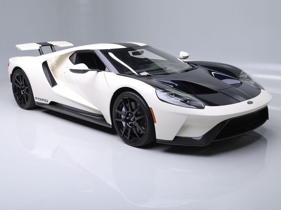 2022-Ford-GT-’64-Heritage-Edition