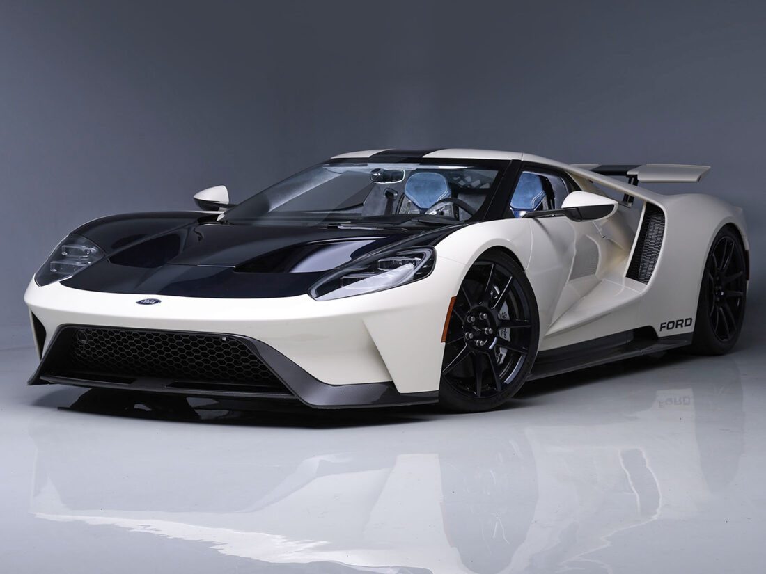 2022-Ford-GT-’64-Heritage-Edition_2