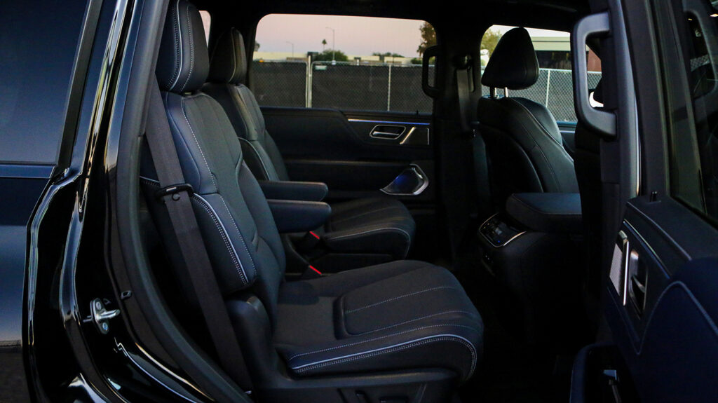 2026-INFINITI-QX80-Sport-4WD_4