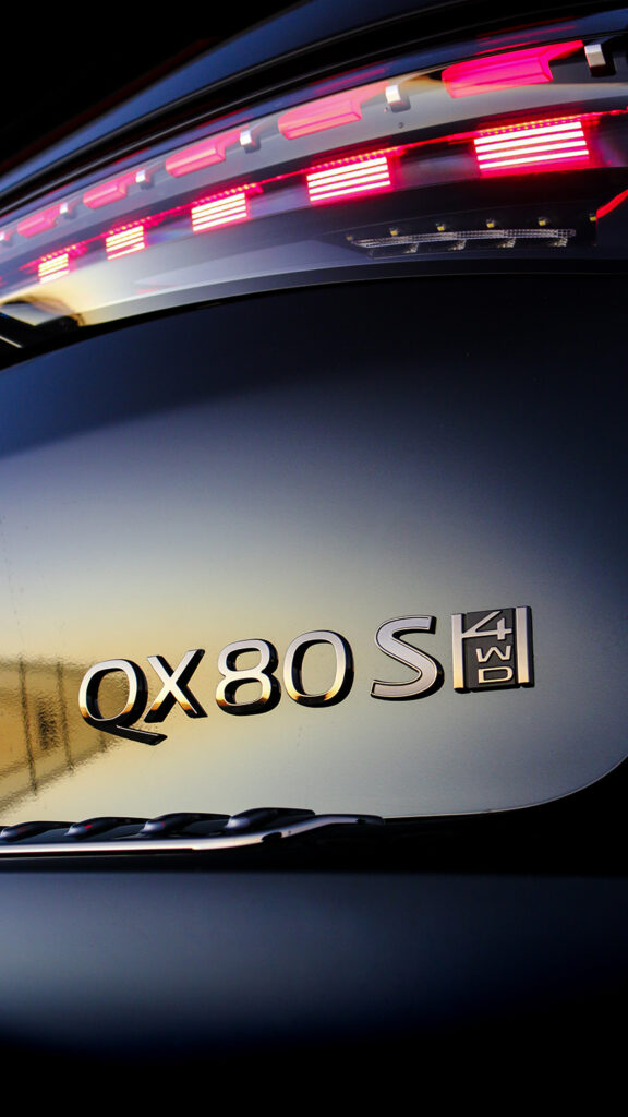 2026-INFINITI-QX80-Sport-4WD_5