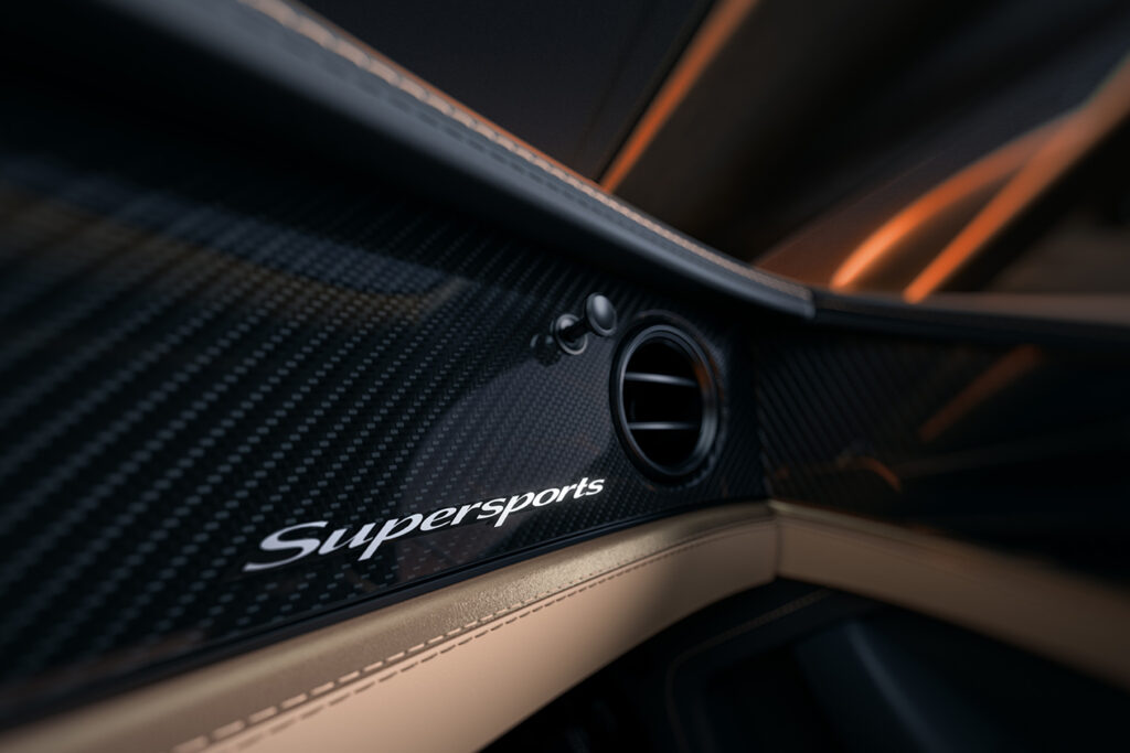 2026-Bentley-Supersports-interior-badge