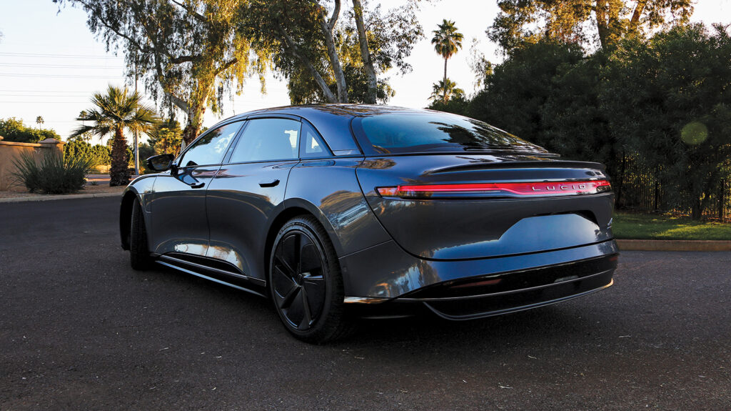 2026-lucid-air-touring-highline-test-drives_2