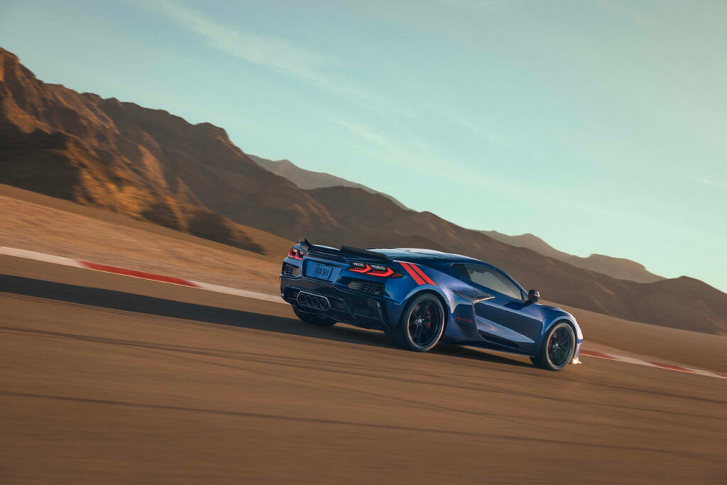 2027-chevrolet-corvette-grand-sport_6