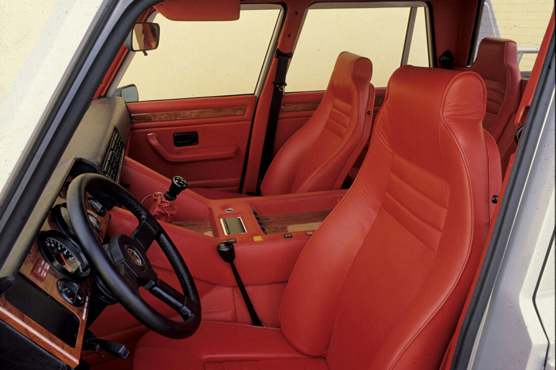 Lamborghini-LM002_5