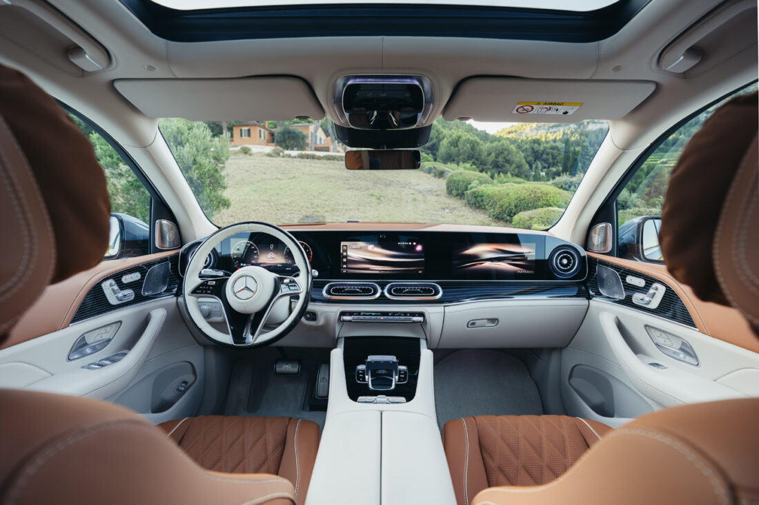 the-new-mercedes-maybach-gls-680_25