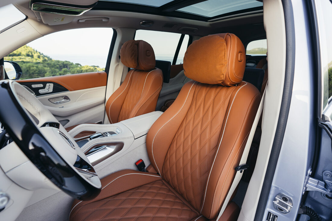 the-new-mercedes-maybach-gls-680_30