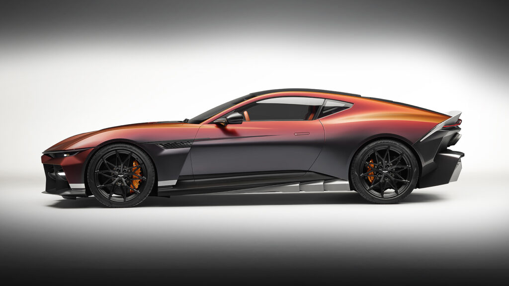 Aston-Martin-Valen_03