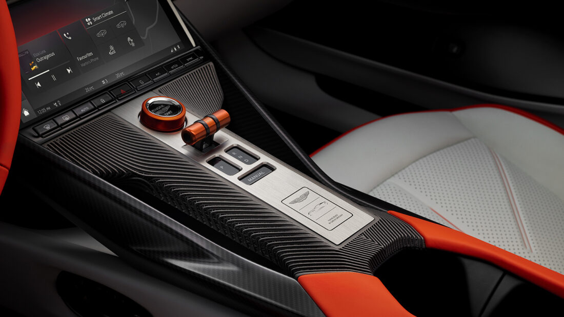Aston-Martin-Valen_13