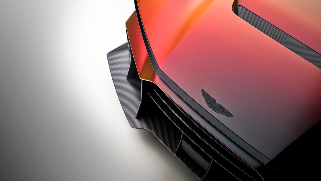 Aston-Martin-Valen_20