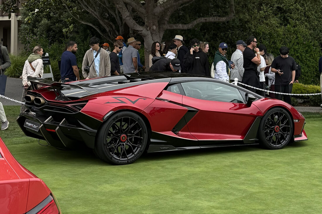 lamborgini-revuelto-sv-monterey-car-week-2026_21